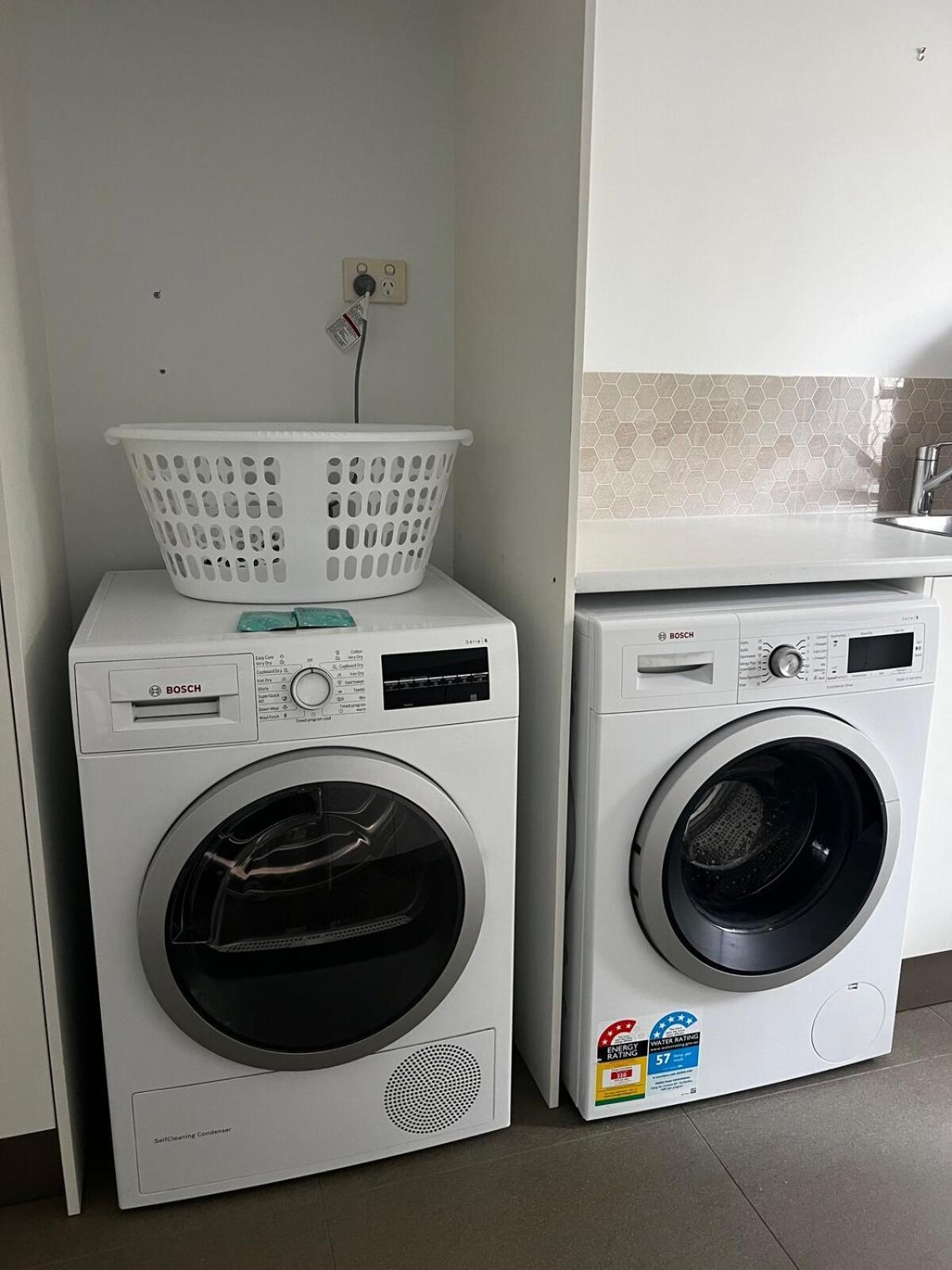 Family Retreat In Burleigh Holiday home Gold Coast