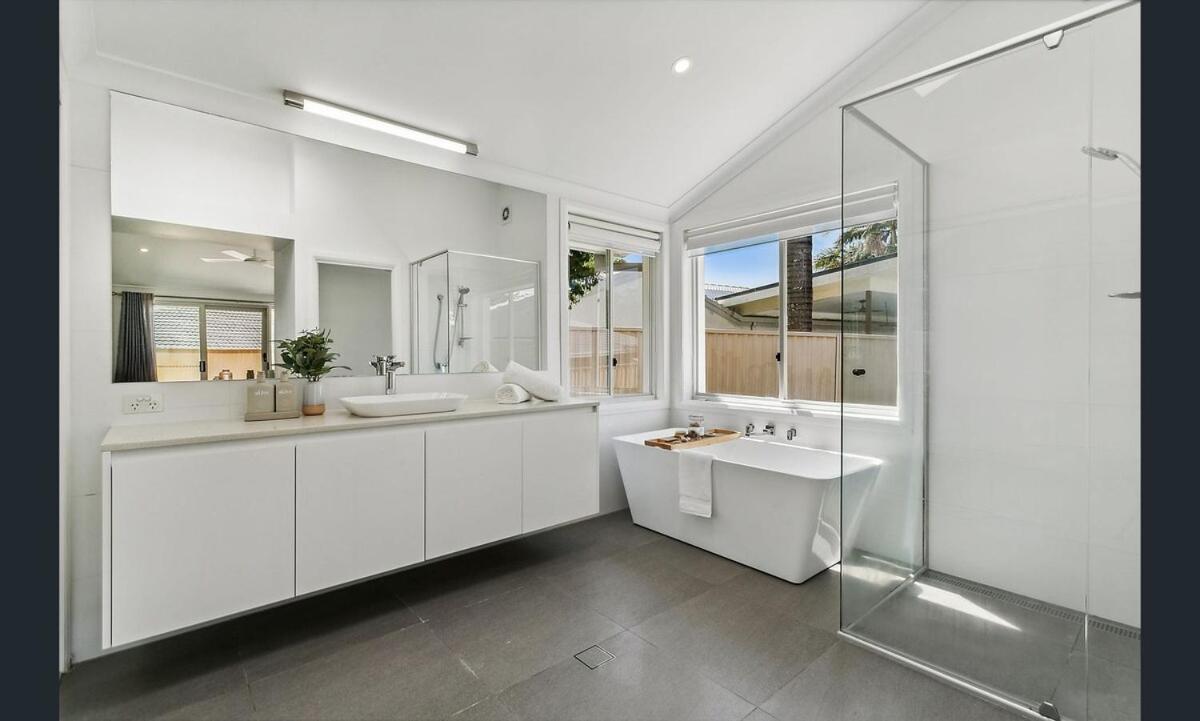 Family Retreat In Burleigh Gold Coast