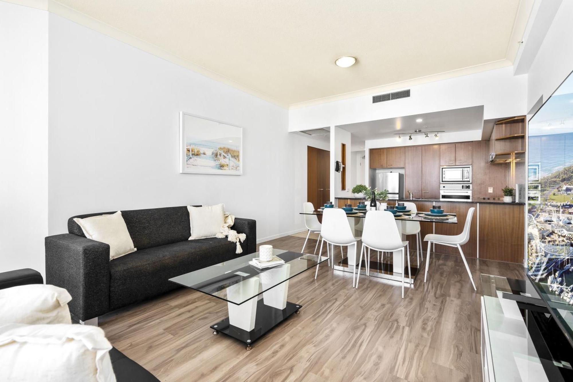 Chevron Renaissance - Qstay Apartment *