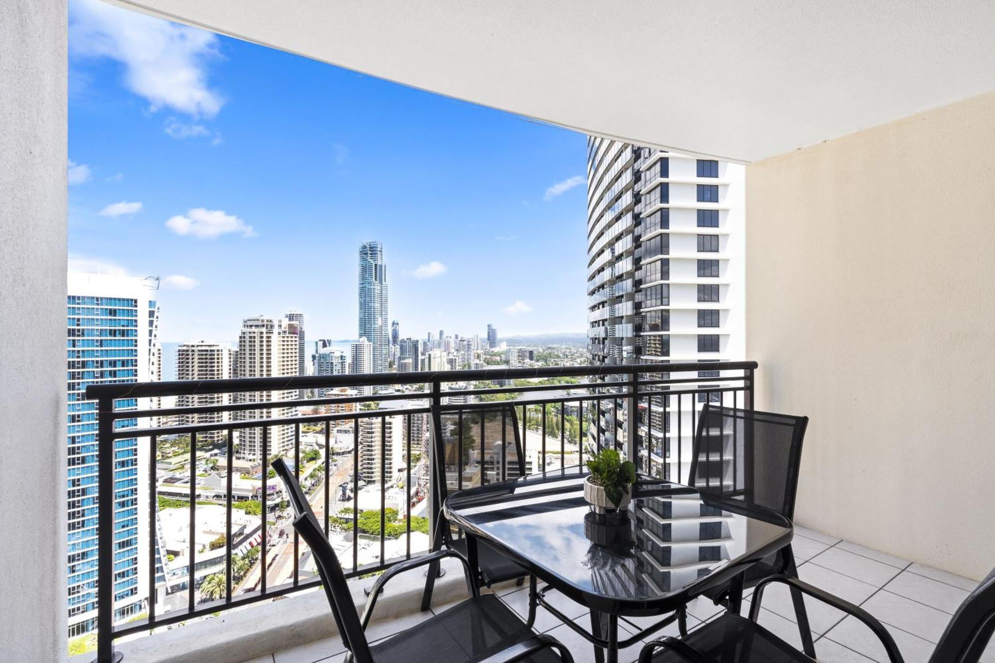 Apartment Chevron Renaissance - Qstay