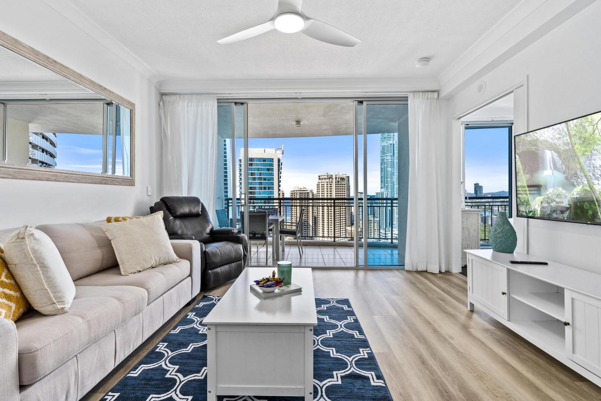Chevron Renaissance - Qstay