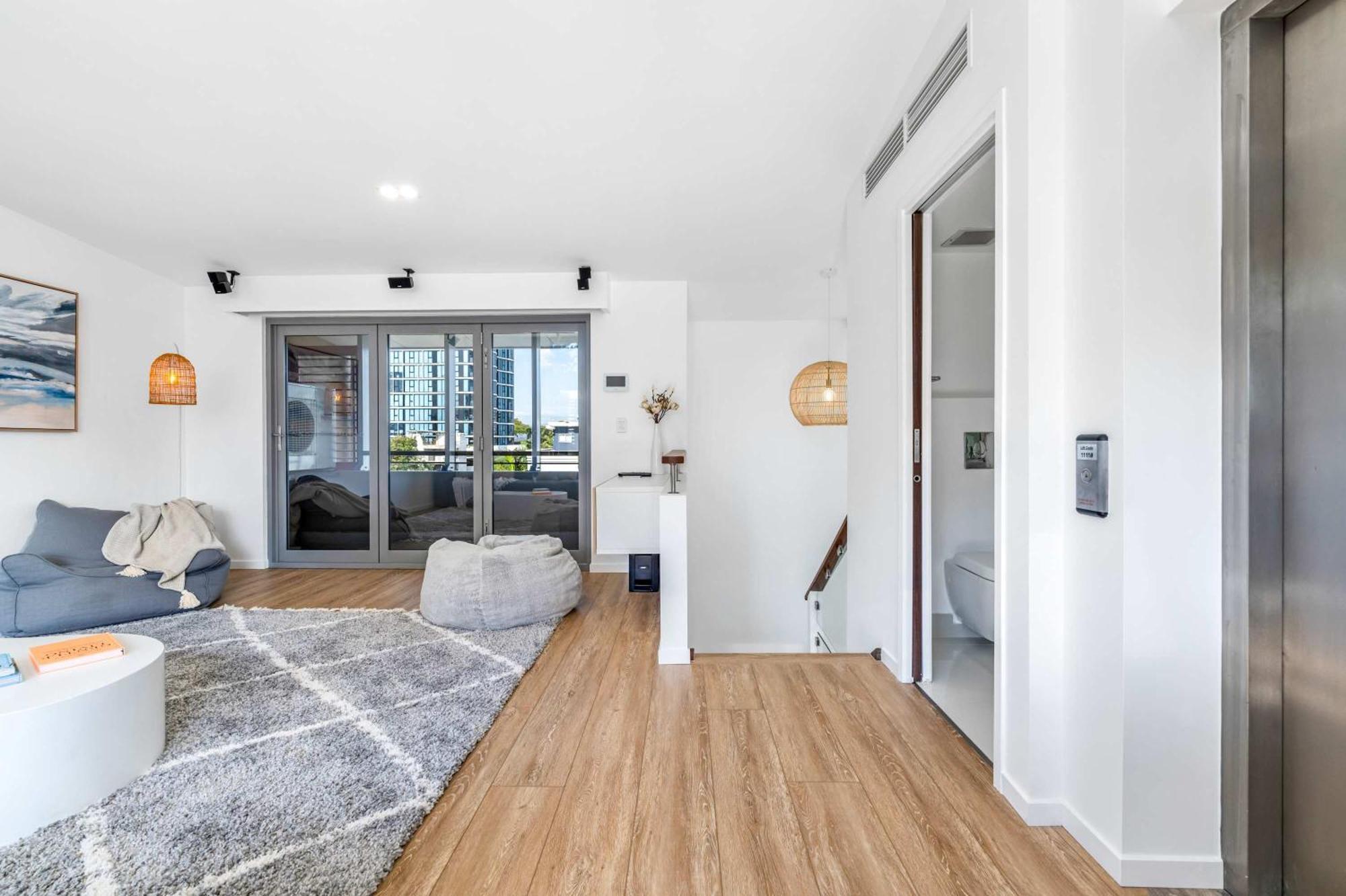 Absolute By Khove Gold Coast