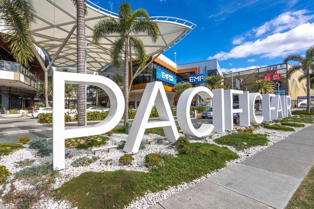 Luxury Broadbeach Escape With A Private Courtyard Apartment Gold Coast
