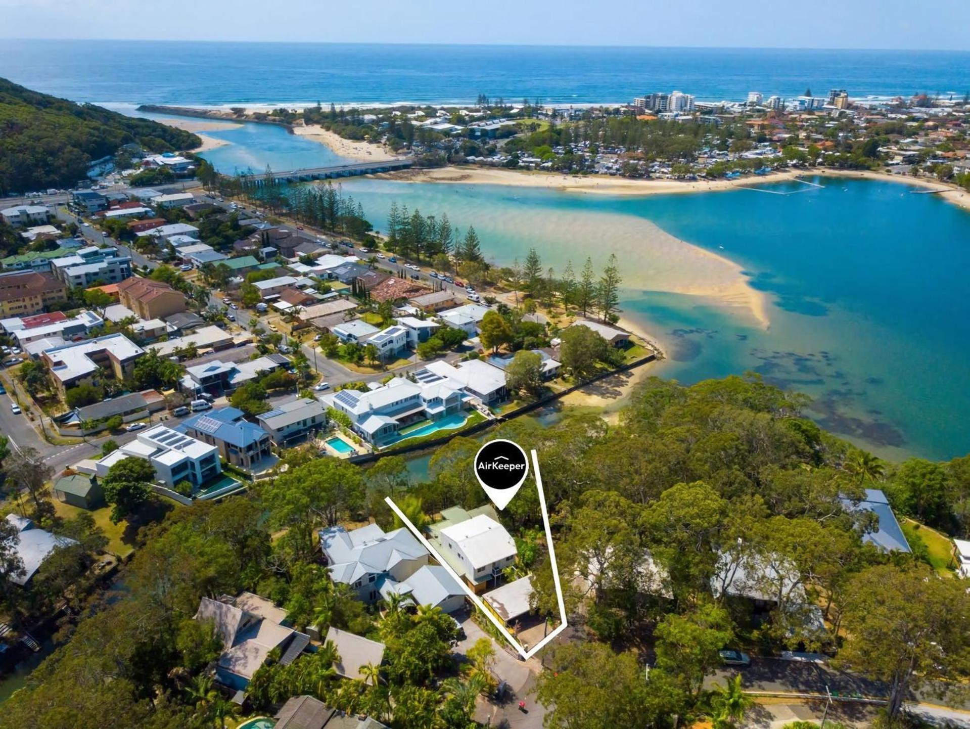 Coastal Escape Burleigh Heads Apartment
