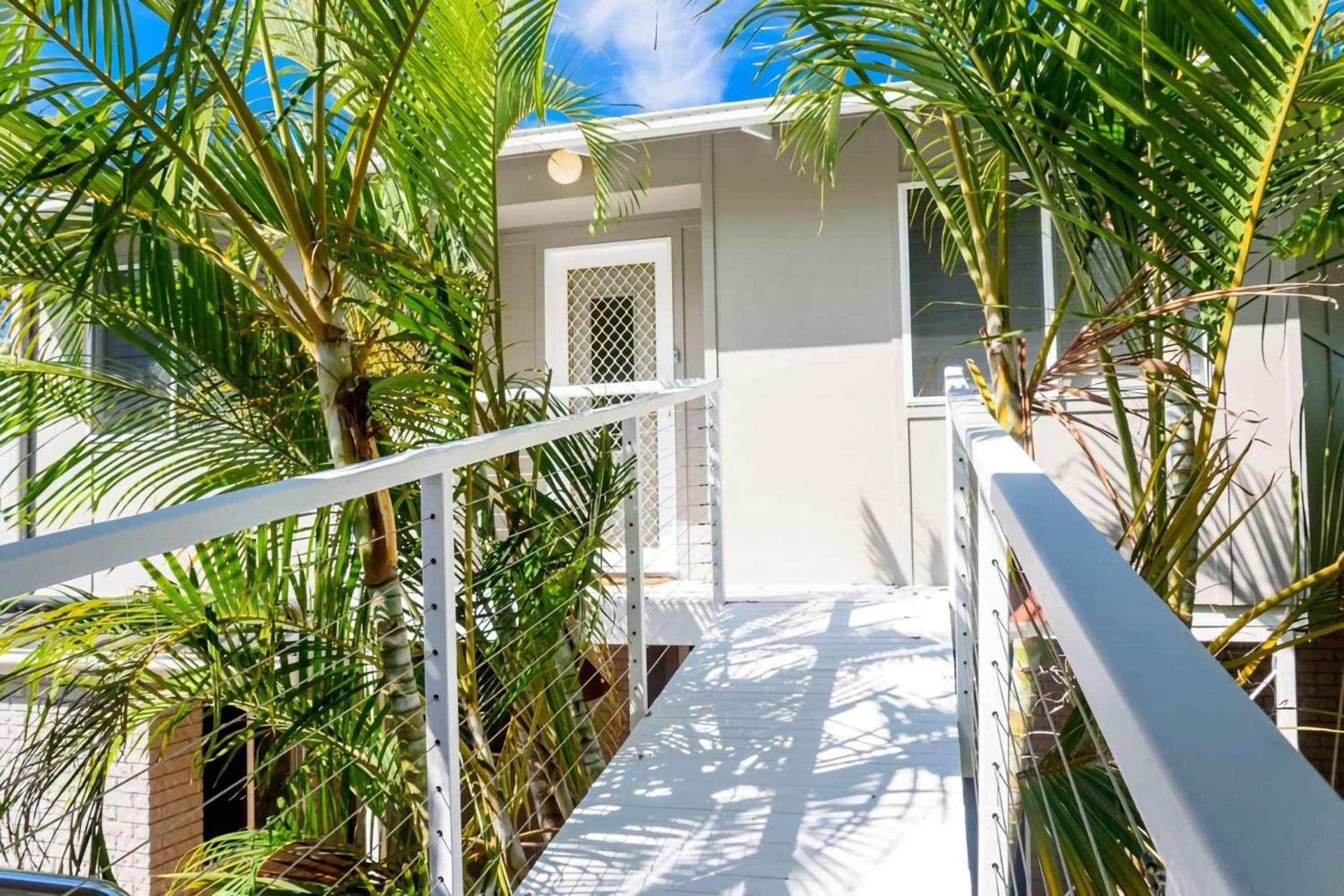Apartment Coastal Escape Burleigh Heads