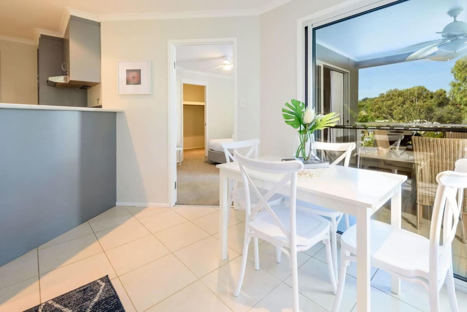 Coastal Escape Burleigh Heads *