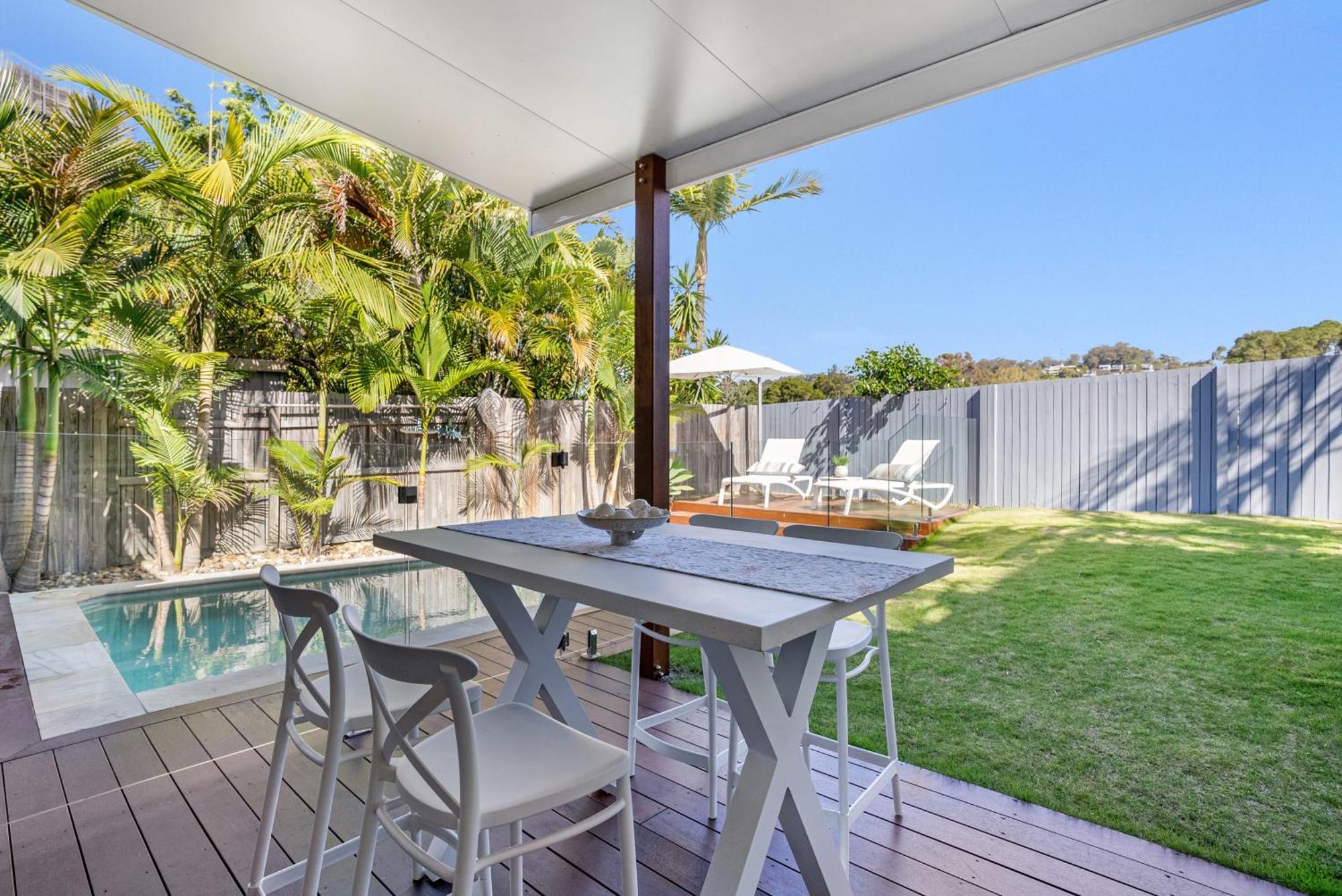 Holiday home Burleigh Getaway *