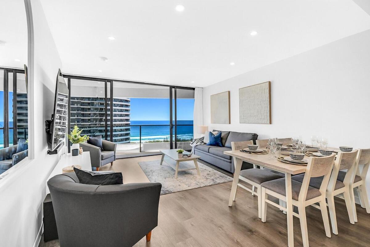Beachside At Oracle 21806