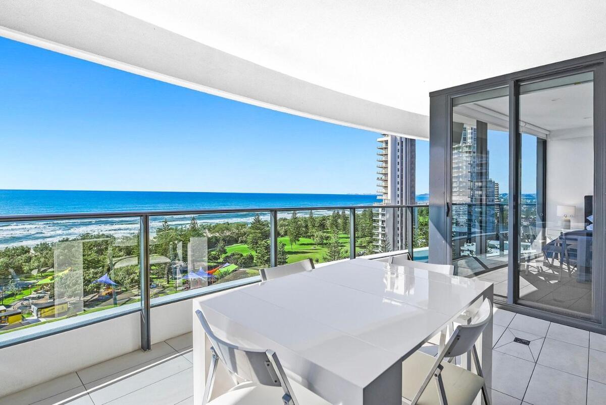 Luxe By The At Oracle 11306 * Gold Coast
