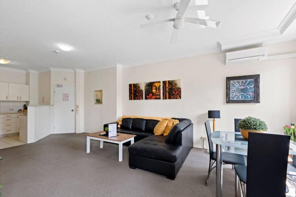 Apartment Serenity In Surfers Paradise *