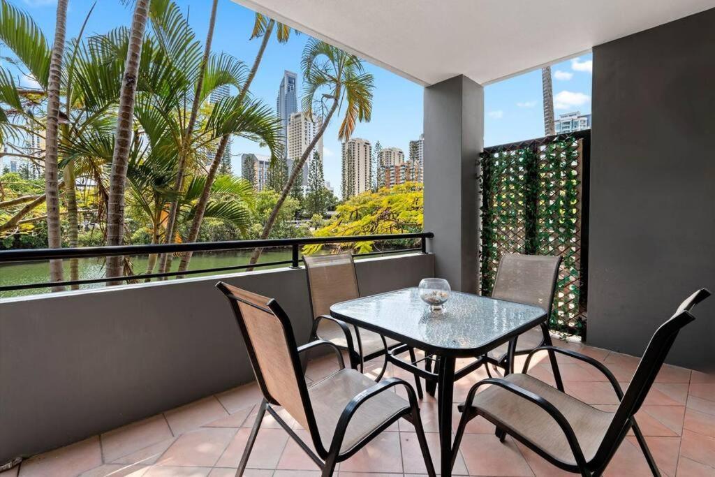 Serenity In Surfers Paradise