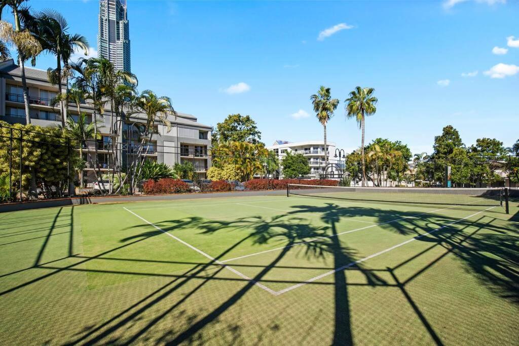 Serenity In Surfers Paradise Apartment *