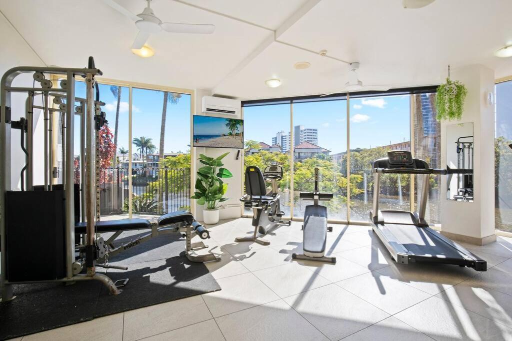 Apartment Serenity In Surfers Paradise