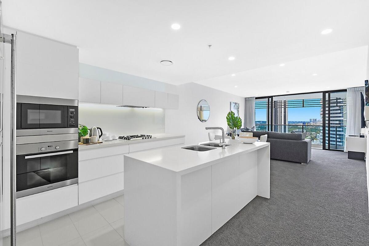 Perfection At Oracle 22103 Apartment