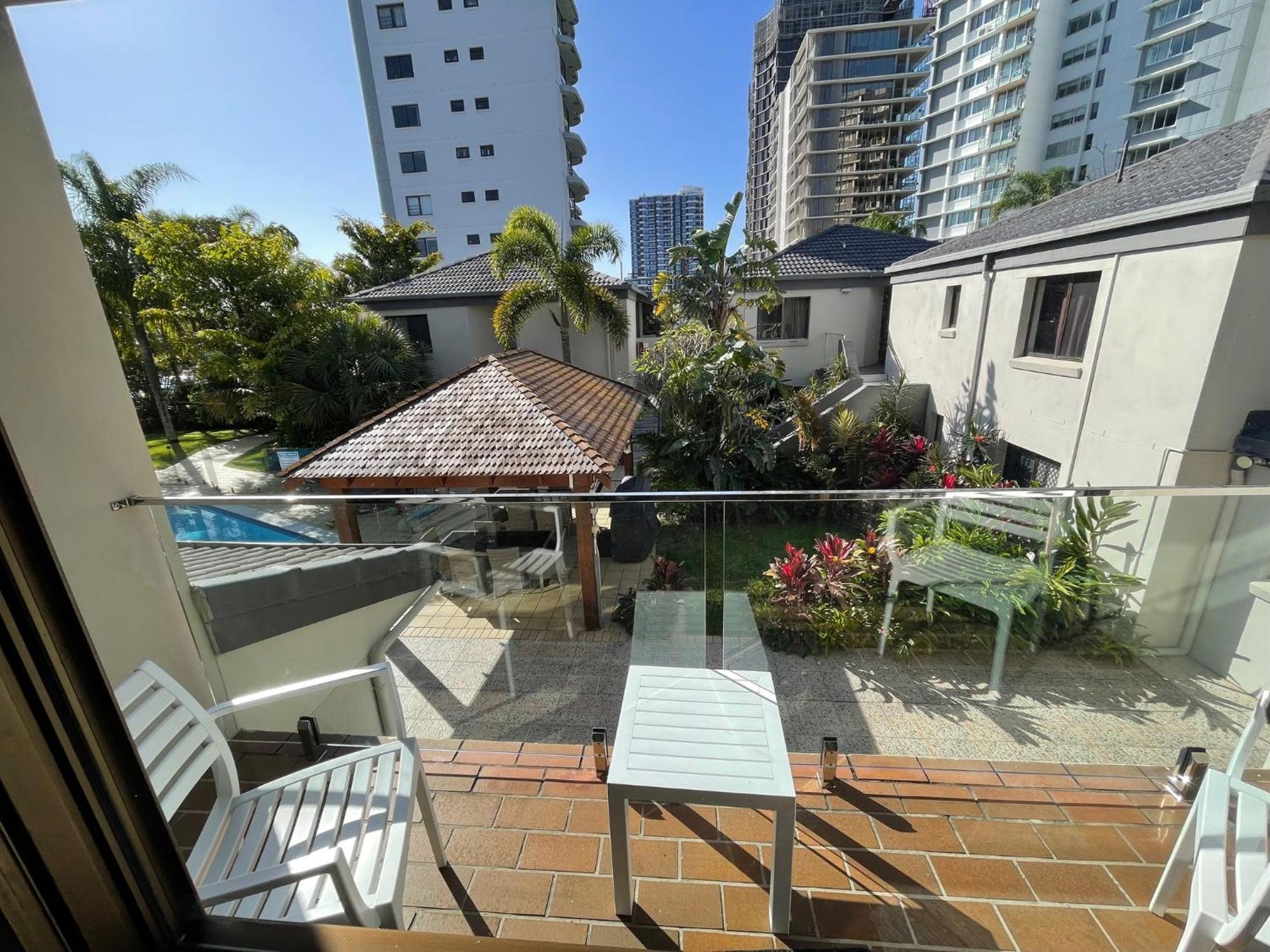 Aparthotel Burleigh Palms