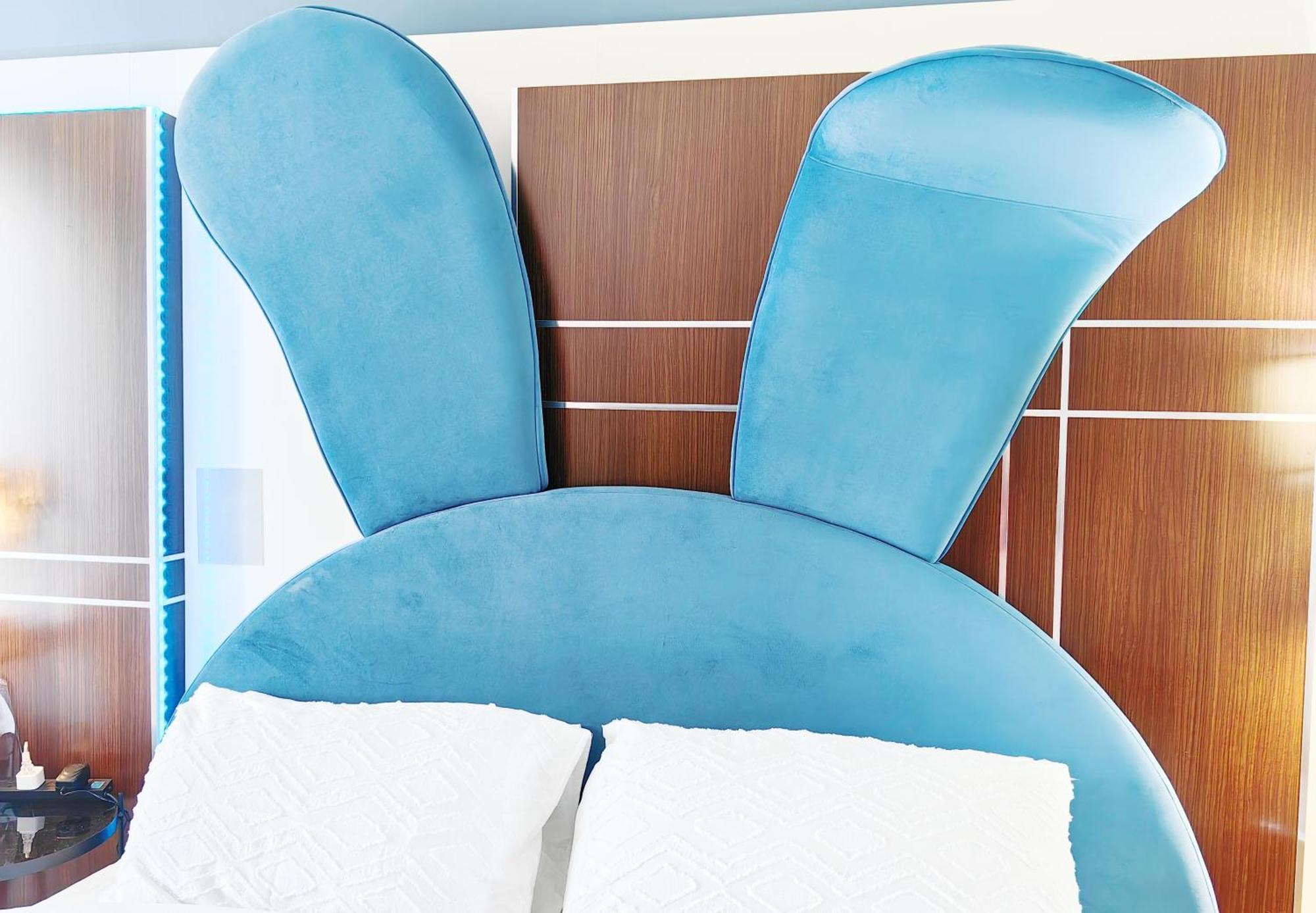 Luxury Escape! Amazing Ocean View Location Get To Everything Apartment *