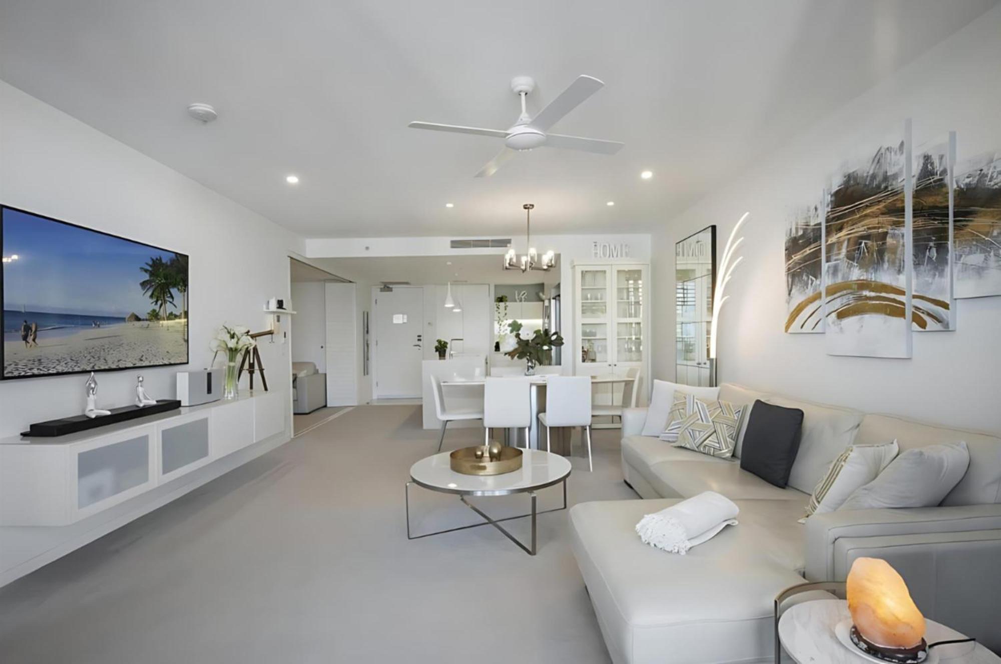 Oracle Beachfront Broadbeach Apartment *