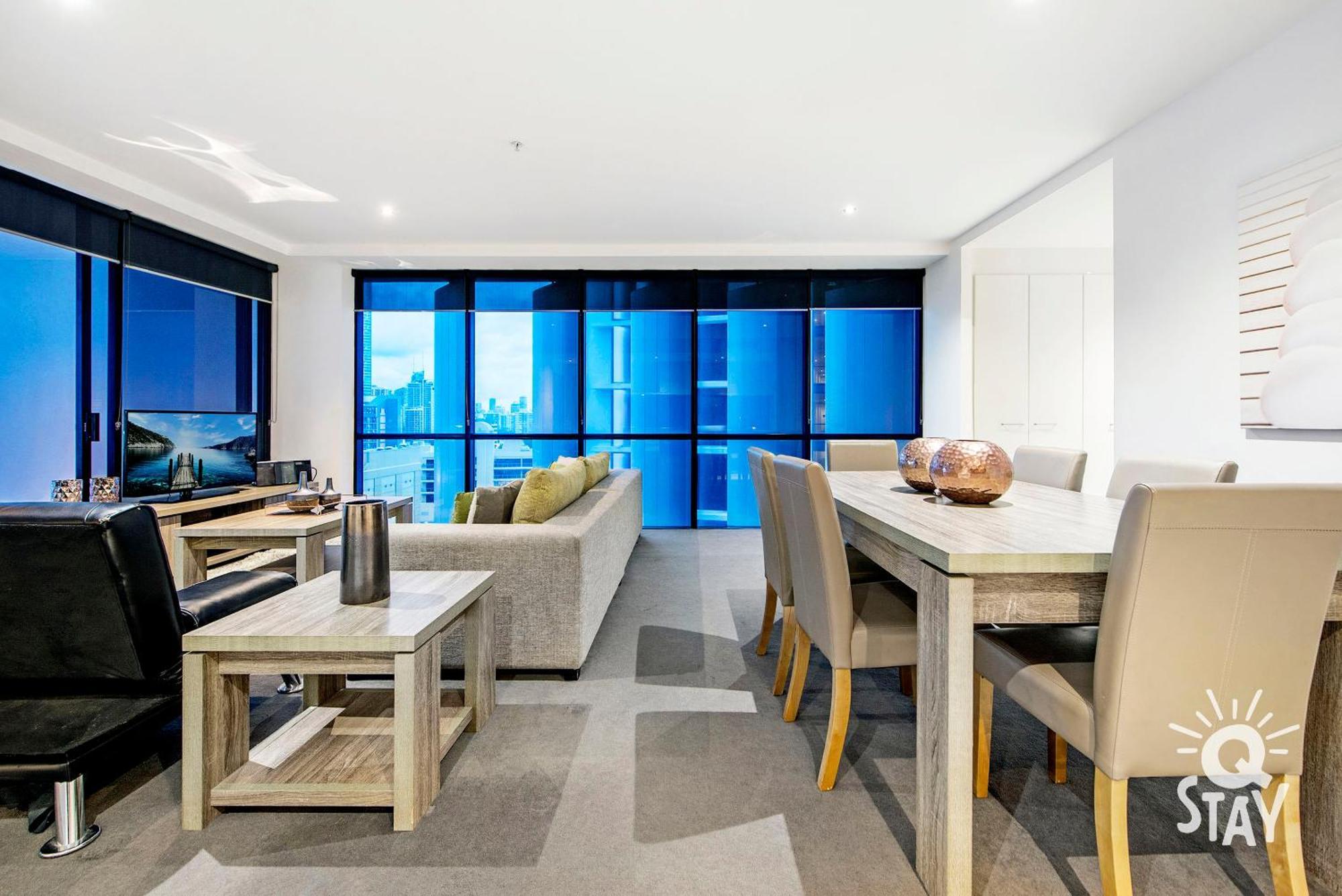Apartment Circle On Cavill - Qstay *
