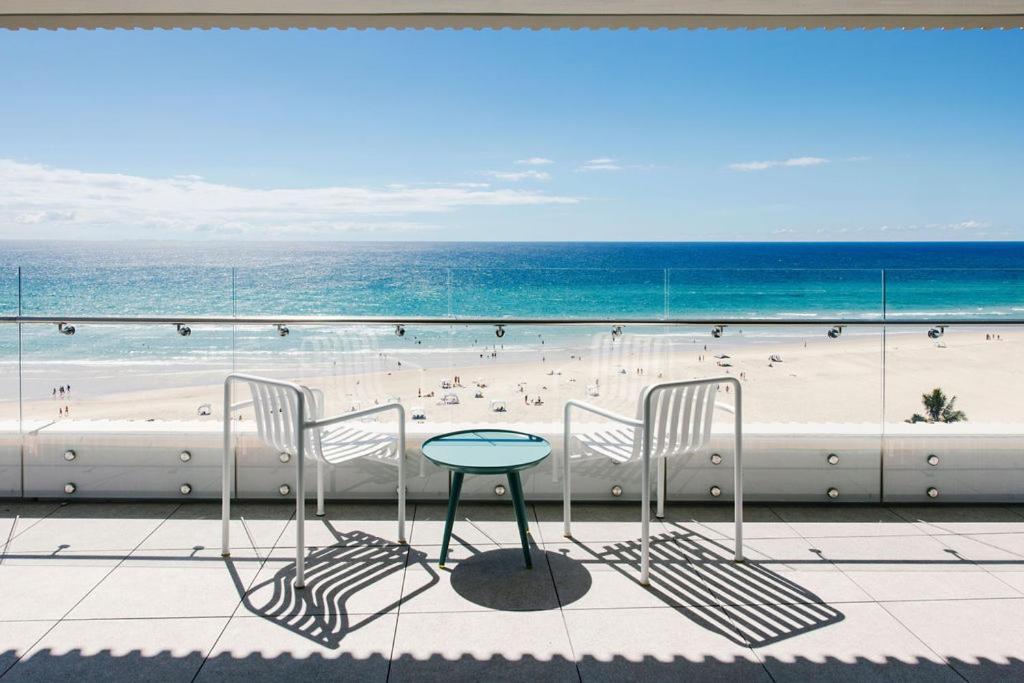 Kirra Point