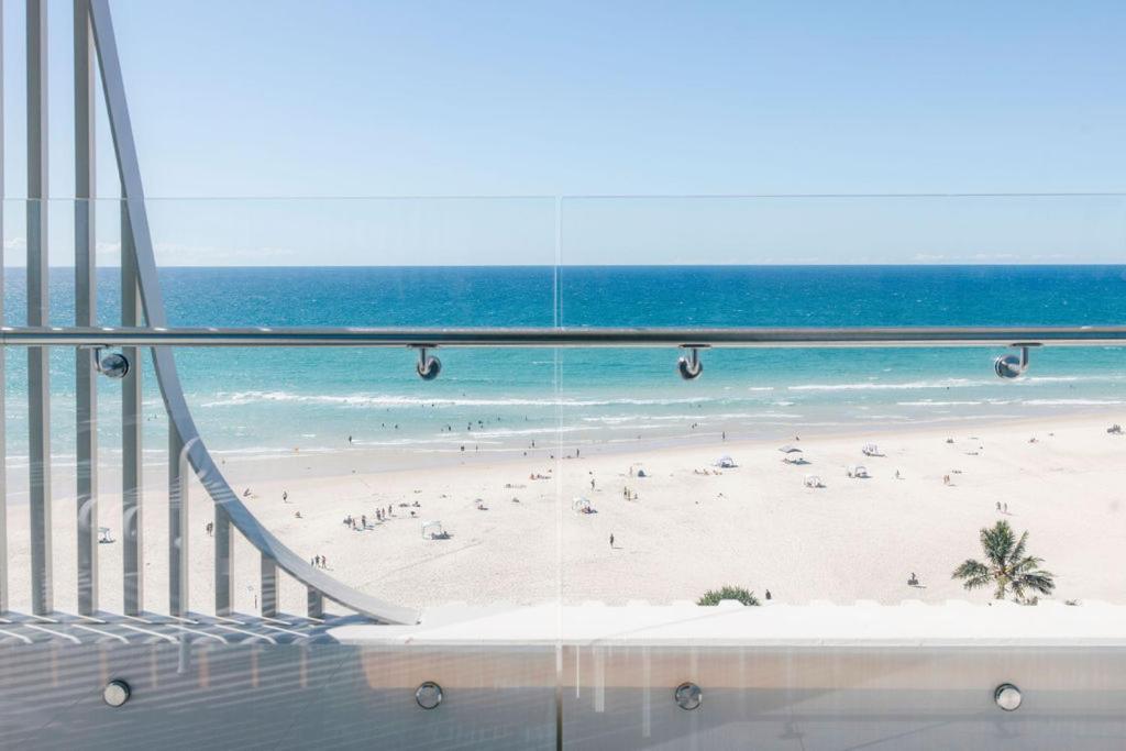 Kirra Point Aparthotel