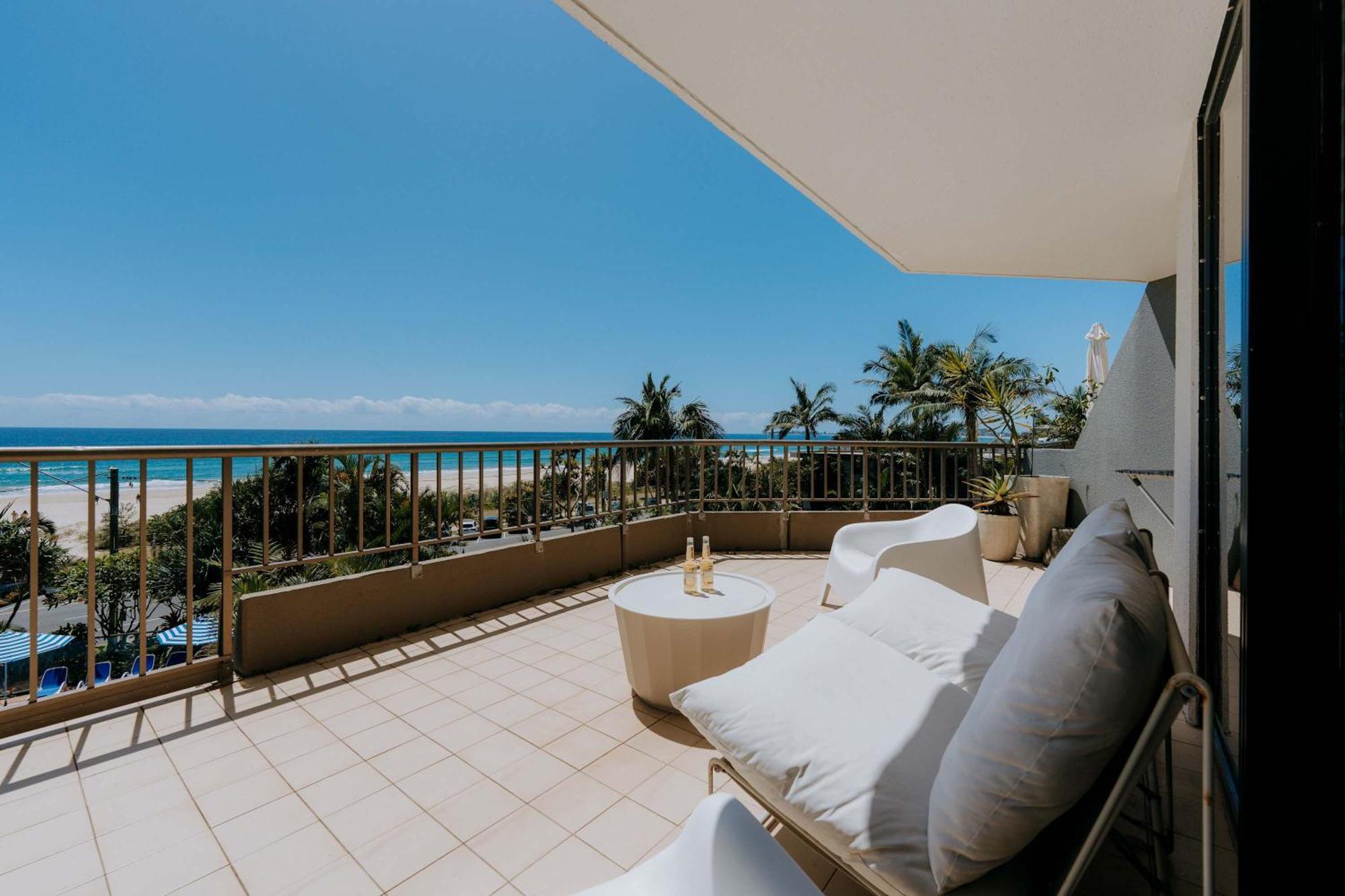 The Rocks Unit 3d Gold Coast