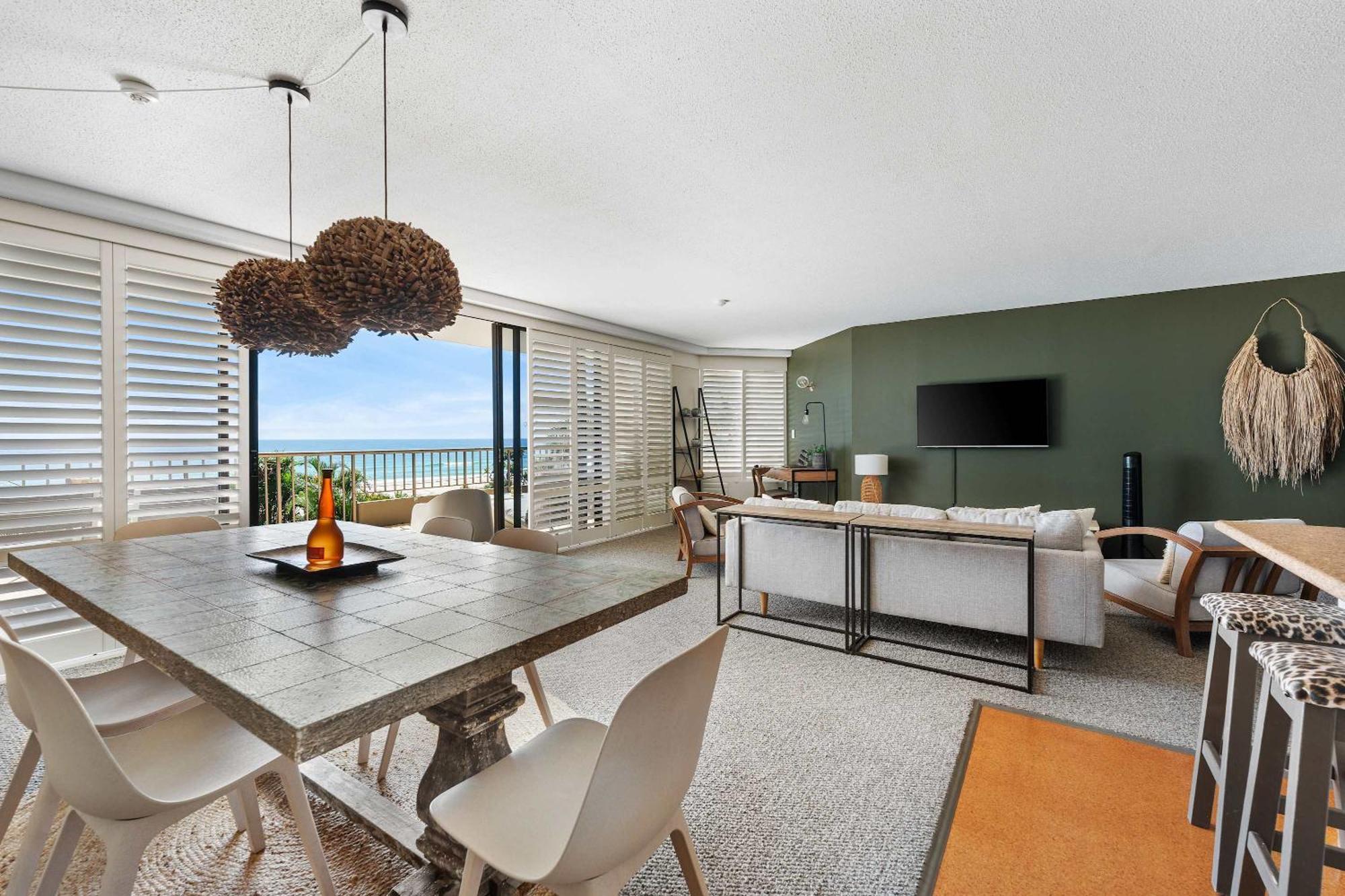 The Rocks Unit 3d Apartment