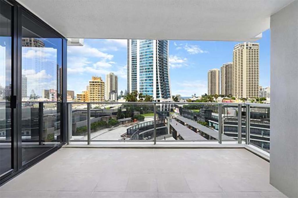 Sealuxe - Surfers Paradise Gold Coast