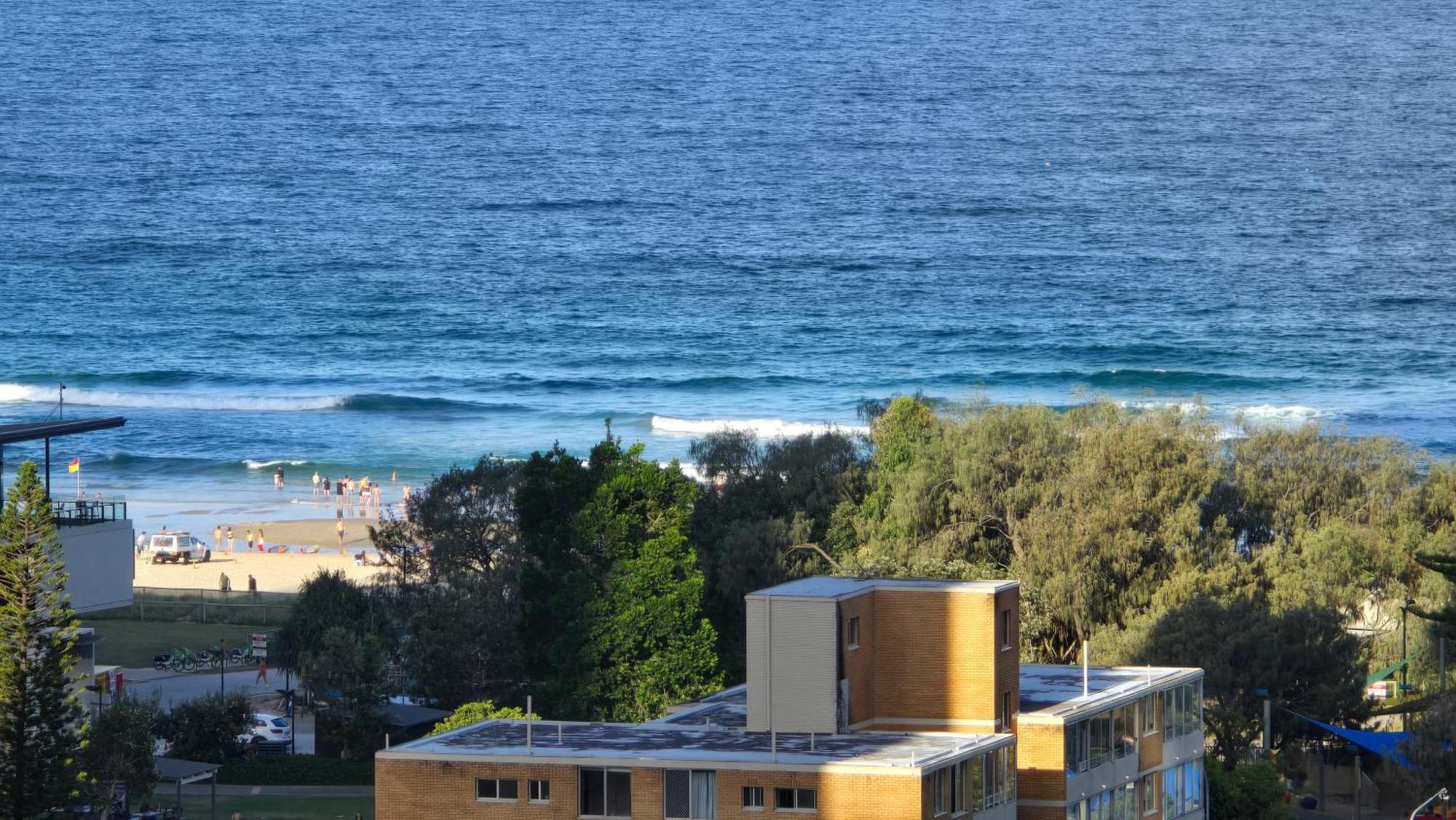 Apartment Prime Broadbeach Location Wpool Free Onsite Parking Gold Coast