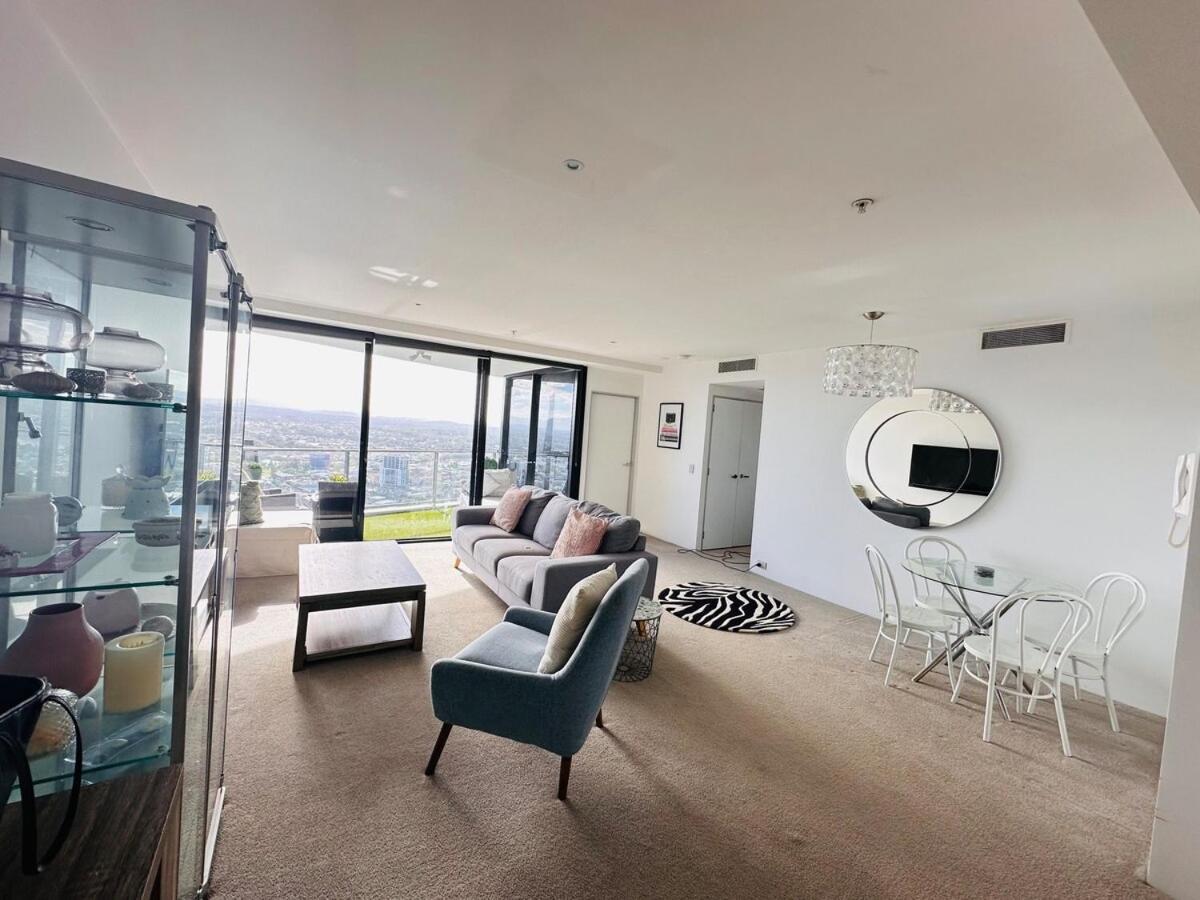 Circle On Cavill 38th Floor And Views Galore! Apartment Gold Coast