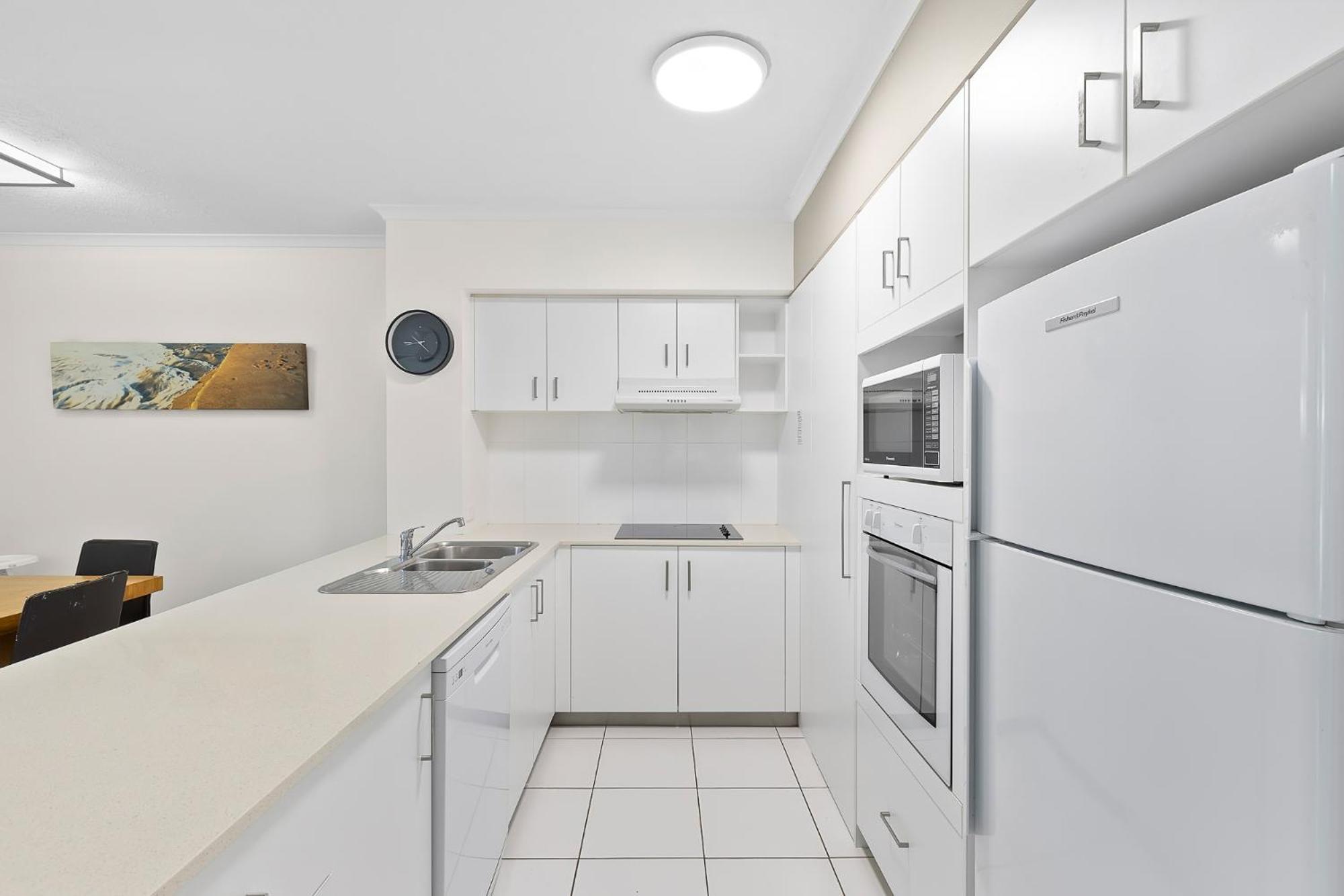 Diamond 48 * Gold Coast