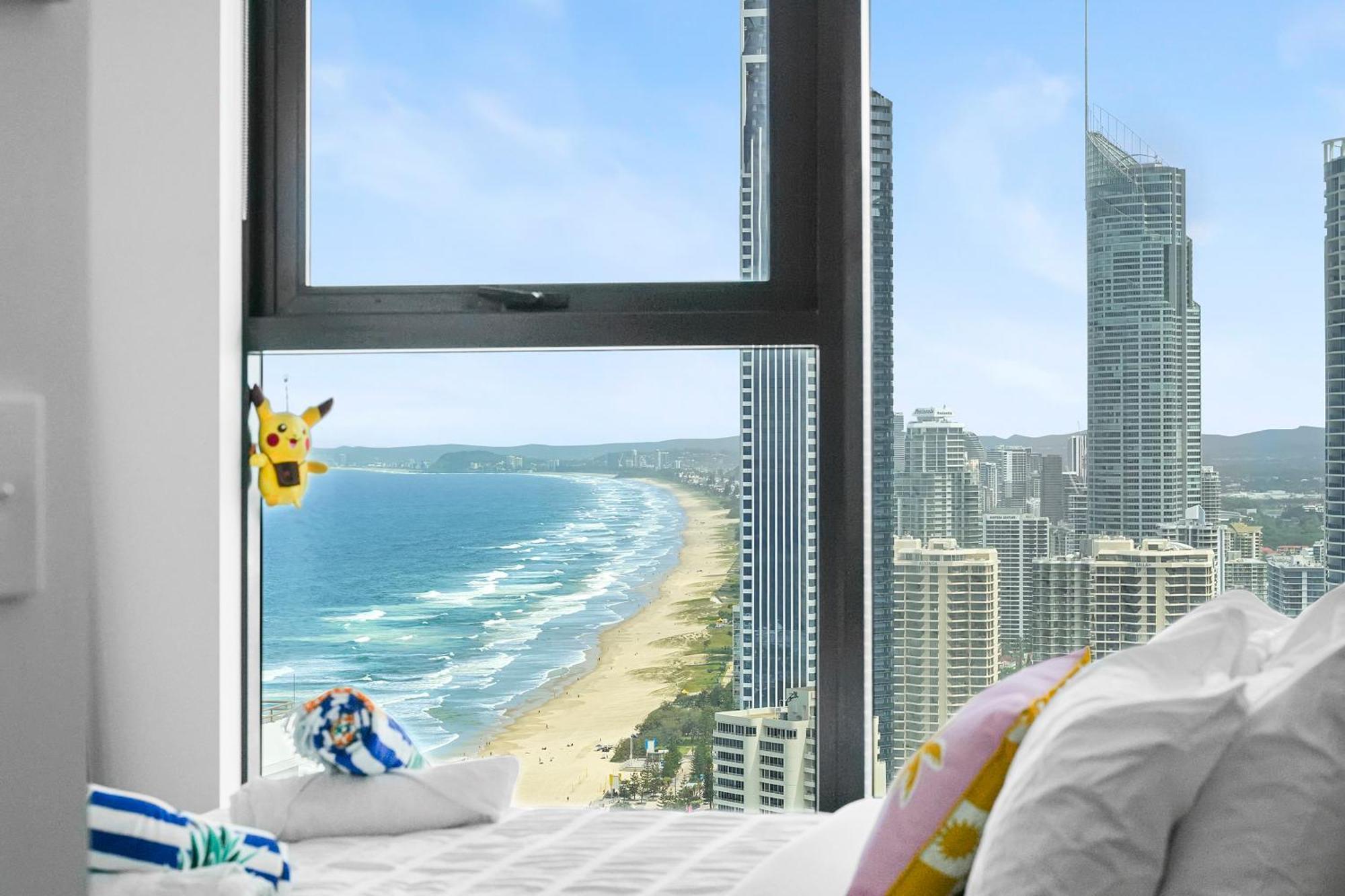 Sky-high Beachside *