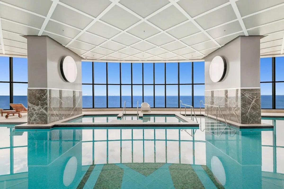 Sky-high Sanctuary Surfers Paradise * Gold Coast