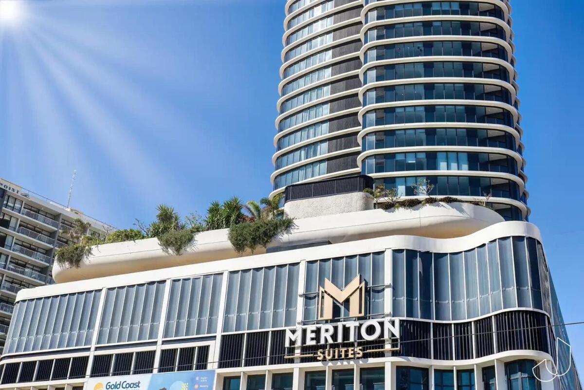 Sky-high Sanctuary Surfers Paradise Apartment *