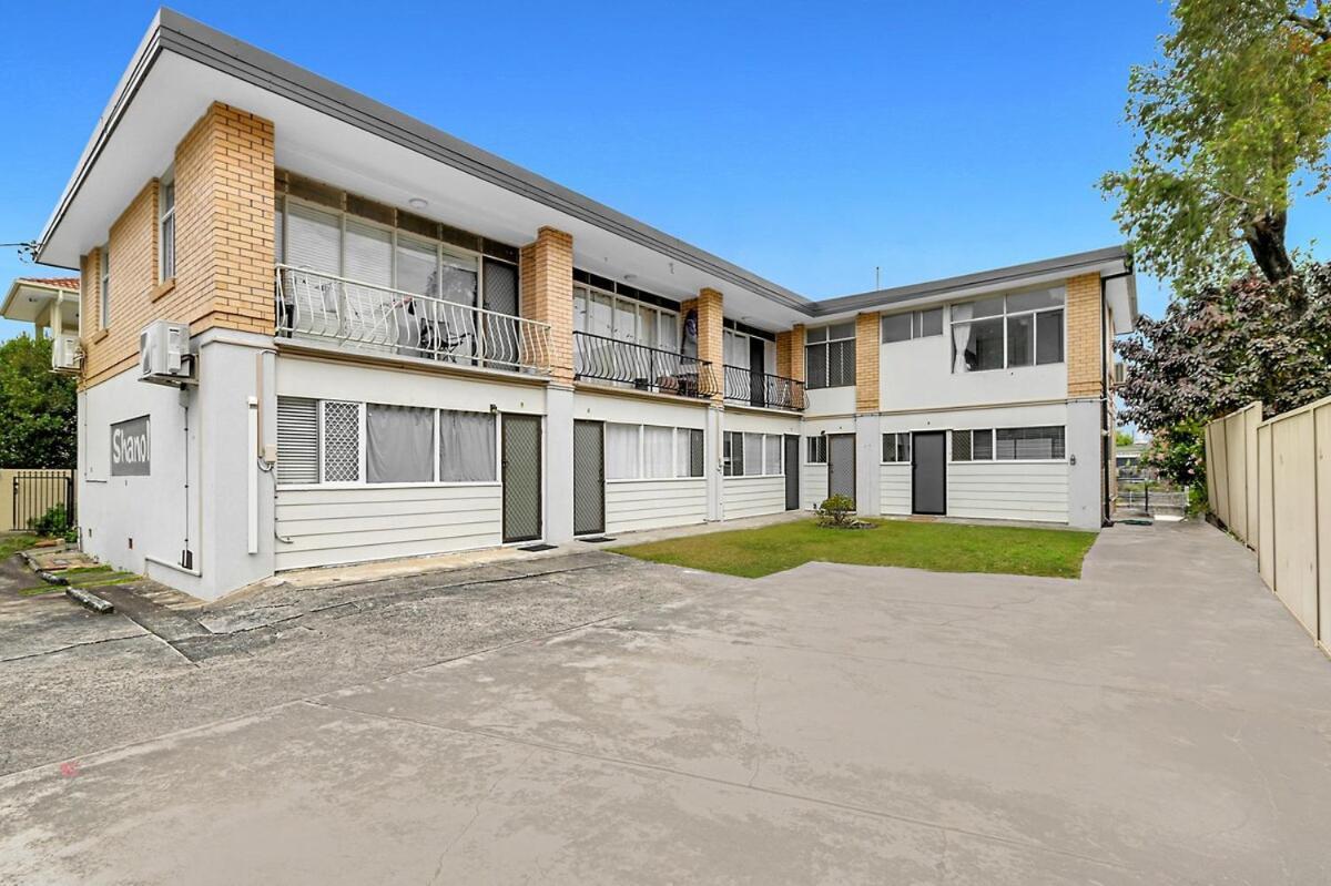 Waterfront 2-bedroom Unit Walking To Gc Convention *