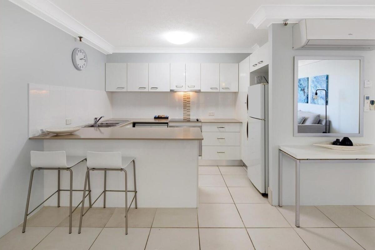 Apartment Beachside 1 Bdr Ocean View Broadbeach *