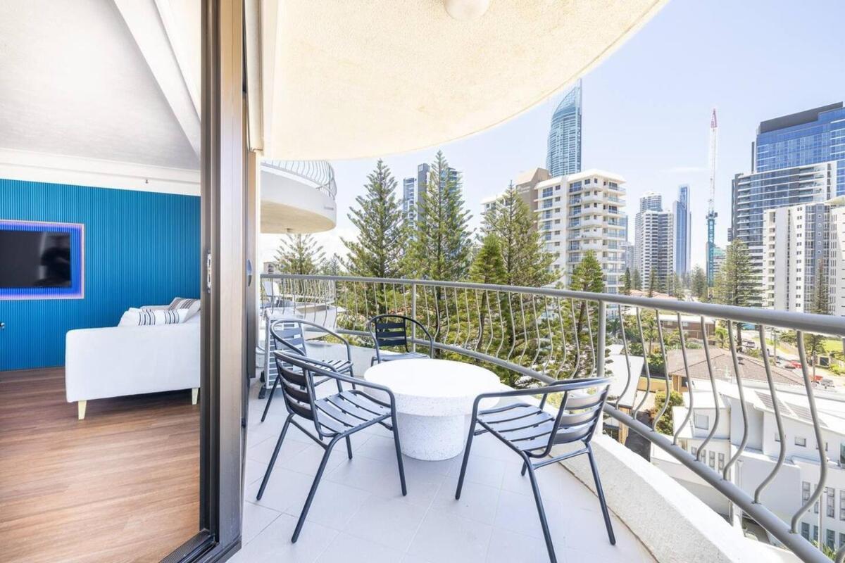 Luxurious Beachfront Gold Coast