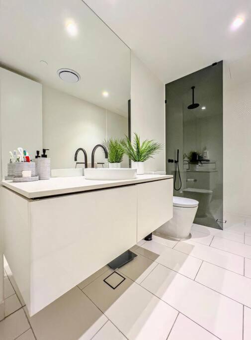 Palm Luxury Getaway Apartment Gold Coast