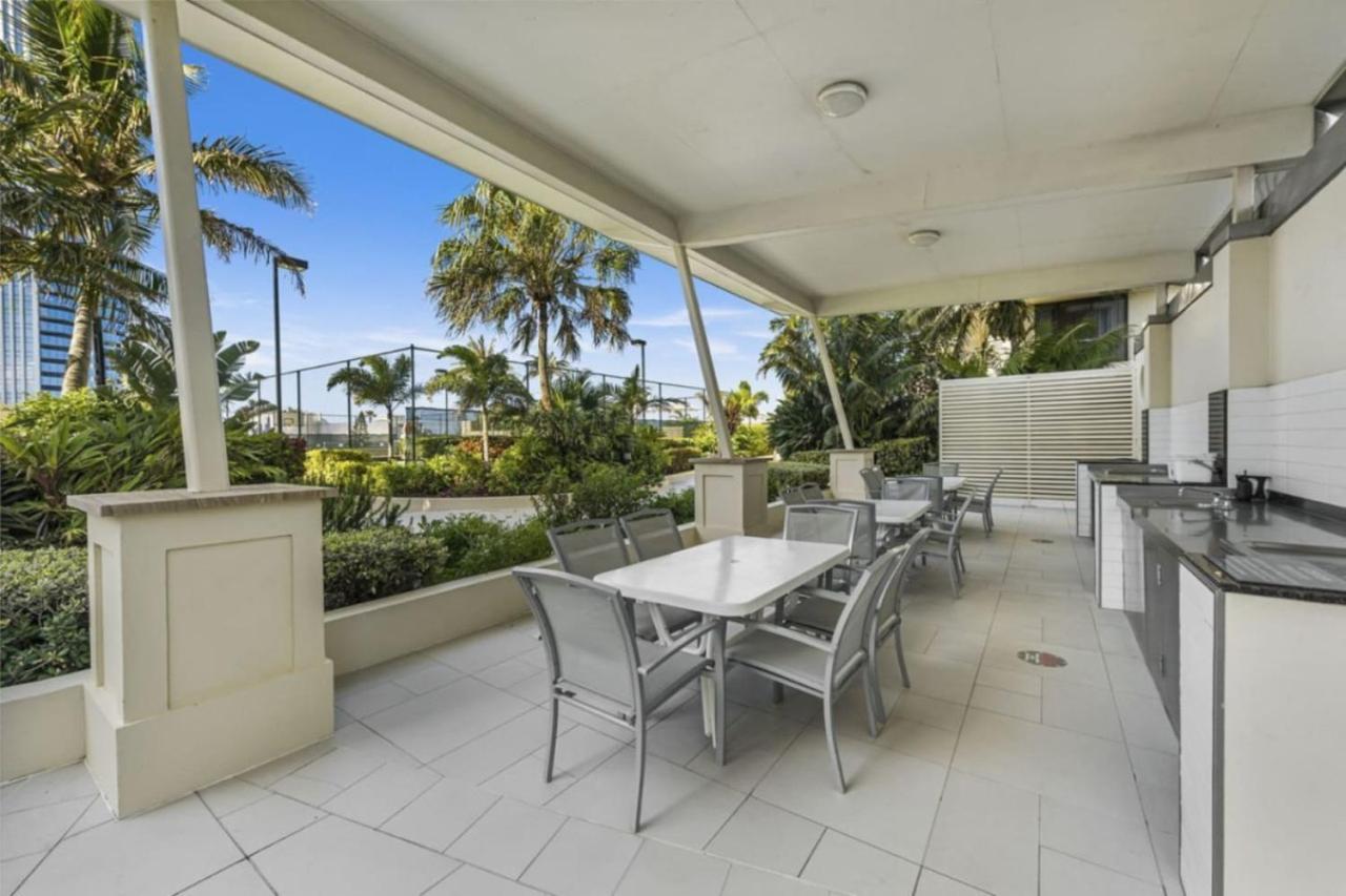 The Ballah - Surfers High Floor 2 Bedroom Ocean View Unit With Parking Pool Gym *