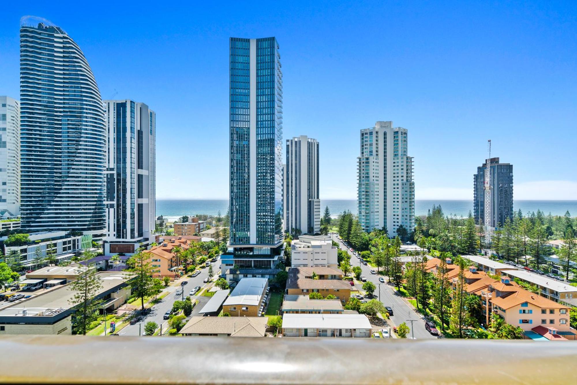 Apartment 'Beachside Glow' Gleaming Getaway On The Gold Coast Gold Coast