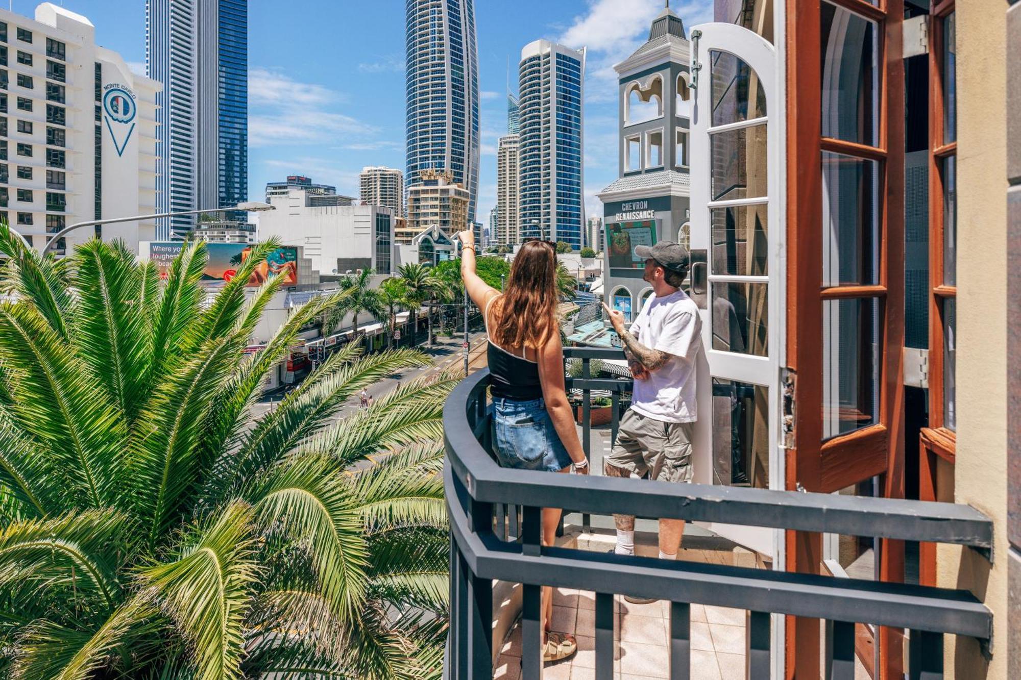 Maze Backpackers - Hostel Gold Coast