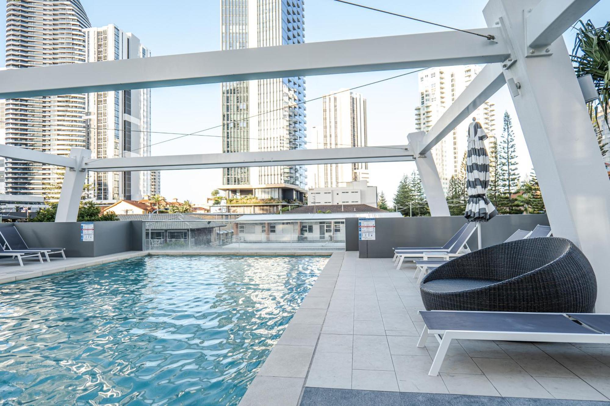 Special Deal! 2br In Heart Of * Gold Coast