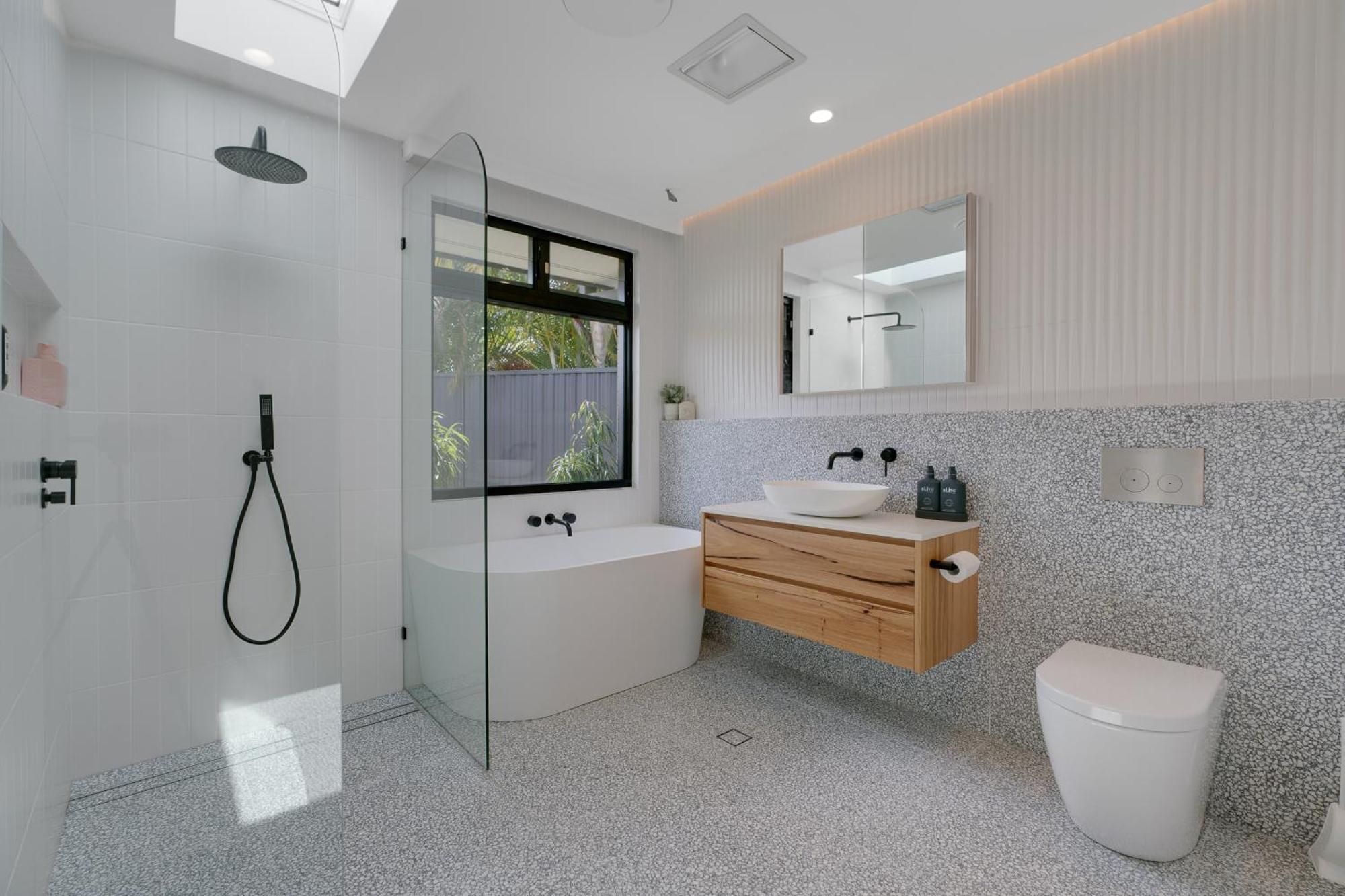 Holiday home Chic 3br In Steps From The *