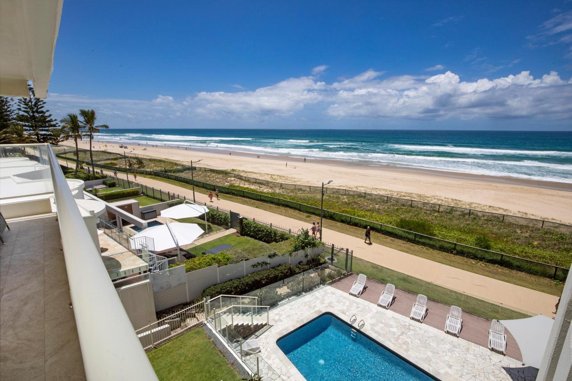 Viscount On The 4* Gold Coast