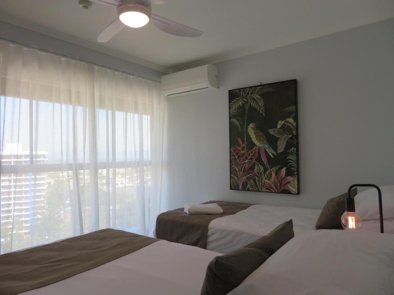 Aparthotel Surfers Beachside