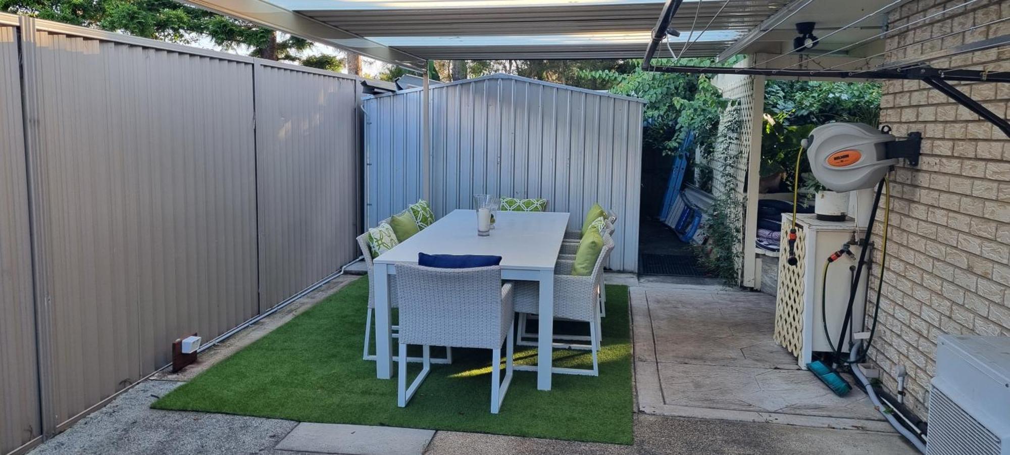 Holiday home 6 Bedroom House With Pool Gold Coast