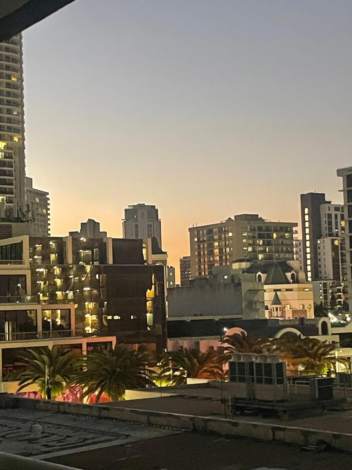 Boutique Heart Of Paradise Apartment Gold Coast