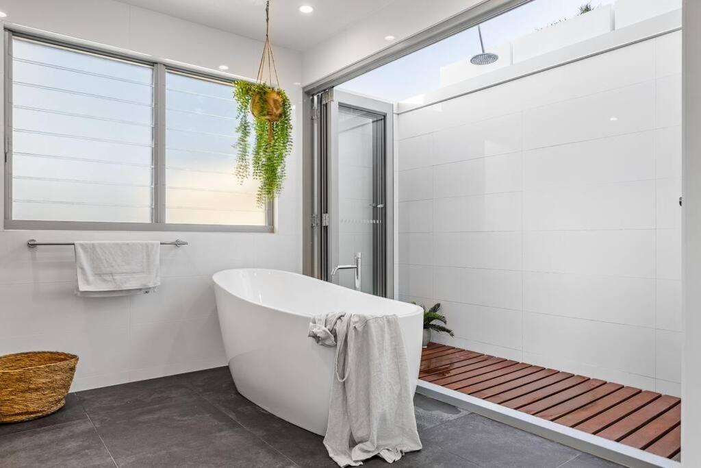 Daybreak At Currumbin Holiday home Gold Coast