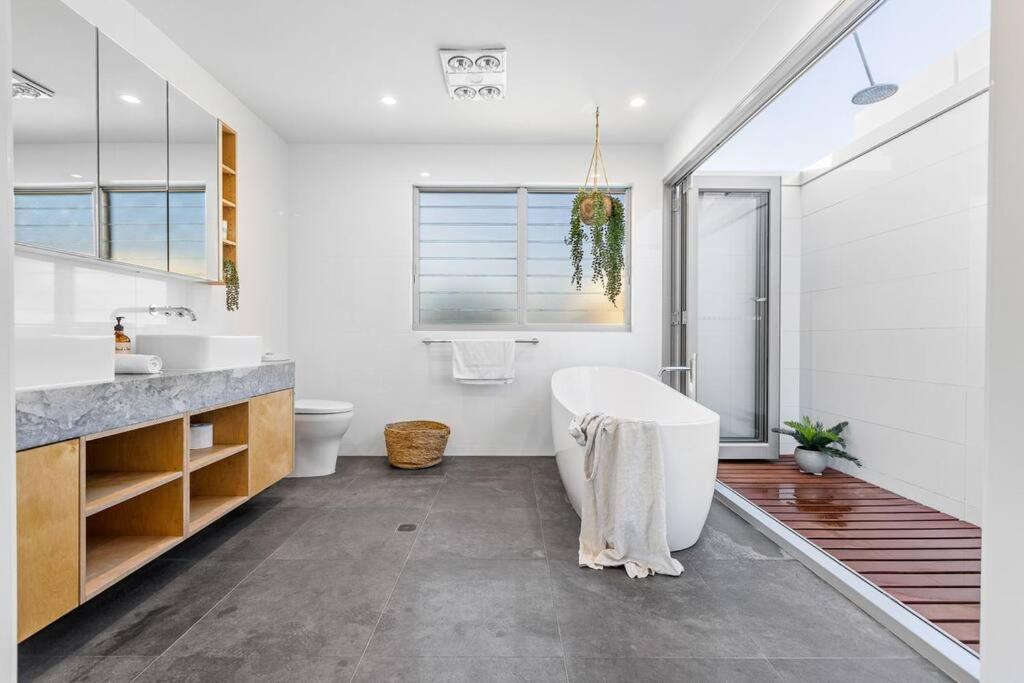 Holiday home Daybreak At Currumbin