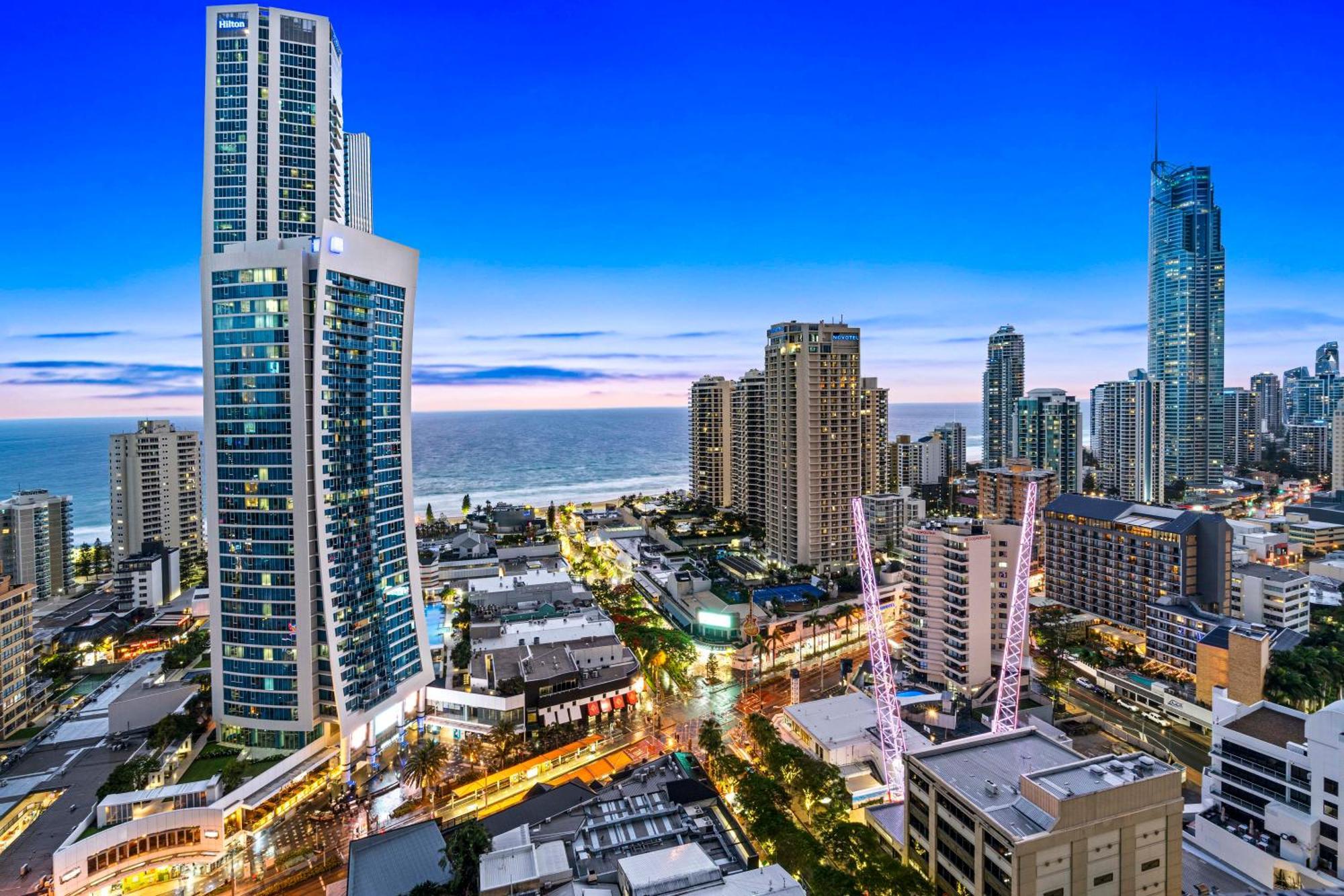 Ocean Views! - One Bedroom With - From Level 9 - Circle On Cavill - Self Contained & Privately Managed - Wow Apartment