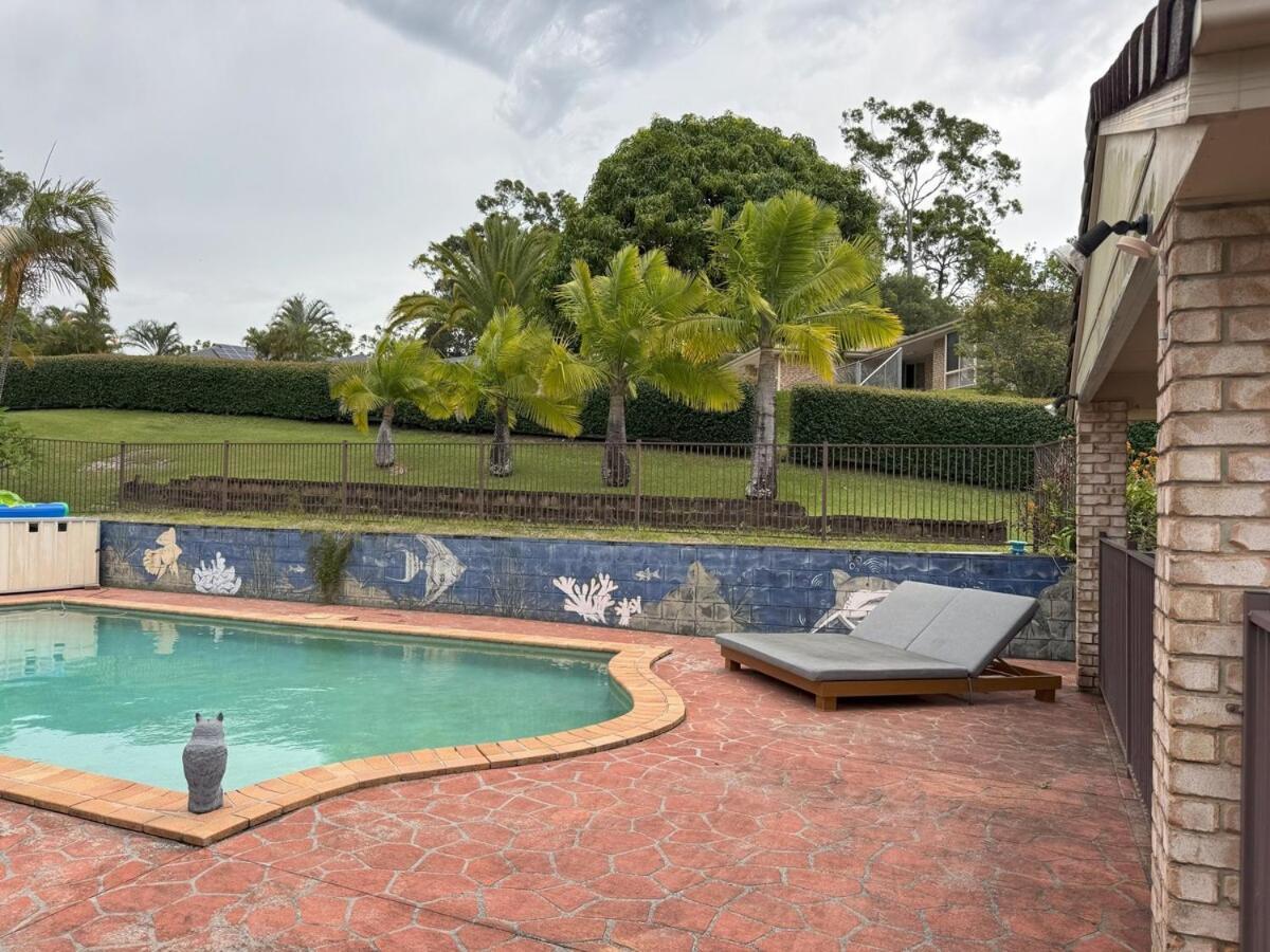 2 Bedroom Granny Flat In Nerang With Shared Pool Gold Coast